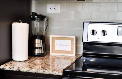 San Antonio House | Cozy 3-Bedroom Retreat with Spa and Family-Friendly Amenities