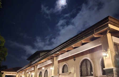 Ciudad Cariari House | Cozy Getaway House with Spa and Breakfast Near Airport