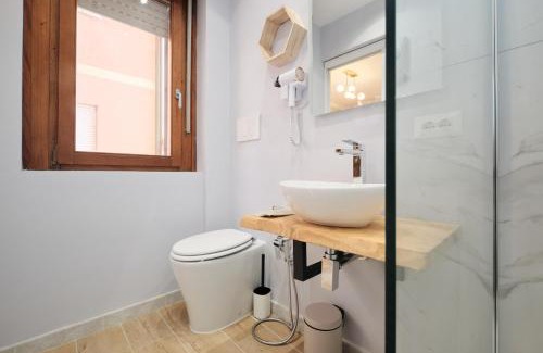 Quartiere XXIX Ponte Mammolo House | Elegant and cozy room with AC Swimming pool Free parking Subway station 2 min walking