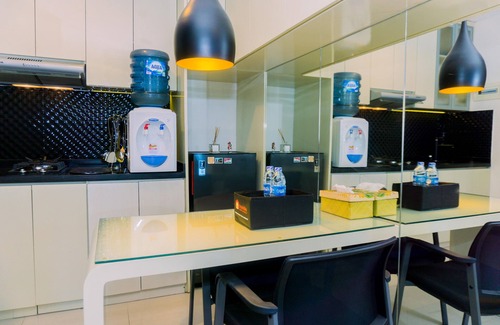 Palmerah Apartment | Cozy 2BR Retreat at GP Plaza with Kitchen Amenities