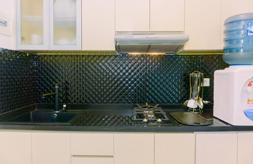 Palmerah Apartment | Cozy 2BR Retreat at GP Plaza with Kitchen Amenities