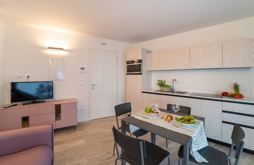 Lignano Sabbiadoro Apartment | Elegant and Modern Apartment close to Lignano City Center