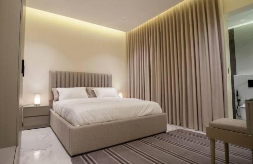 Al Sulimania Apartment | Elegant Apartment in Al-Olaya with Hot Tub & 9.4/10 Rating