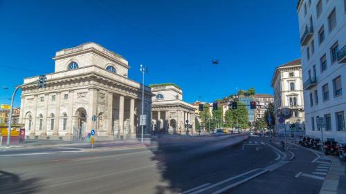 Porta Venezia Apartment | Elegant Loft in Central Milan - 4-Star, Child Friendly Stay