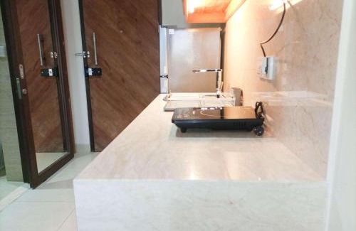 Catur Tunggal Apartment | Stylish 1BR Retreat at Uttara The Icon Apartment