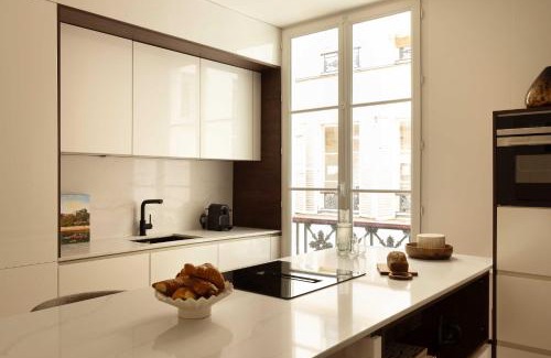 Quartier Saint-Georges Apartment | Elegant apartment - 2BR- 6P- Gare Saint Lazare