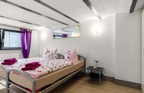 Grevesmuehlen Apartment | Pet-Friendly Apartment in a Welcoming Neighborhood