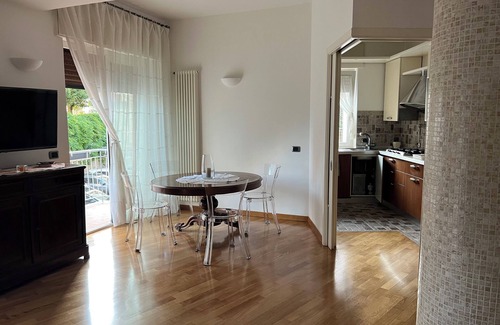 Mergellina Apartment | Elegant Apartment in Naples, Posillipo, with reserved parking space