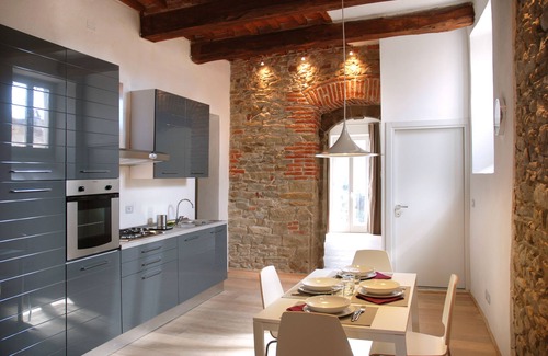 Quartiere di Porta Crucifera Apartment | Elegant Apartment in Historic Area - Rated 10/10 by Guests