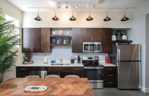 The Nations Apartment | Elegant Apartment in Nashville's The Nations