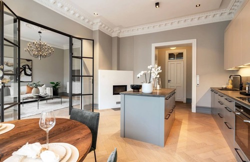 Oslo Apartment | Elegant Apartment in Oslos most beautiful street