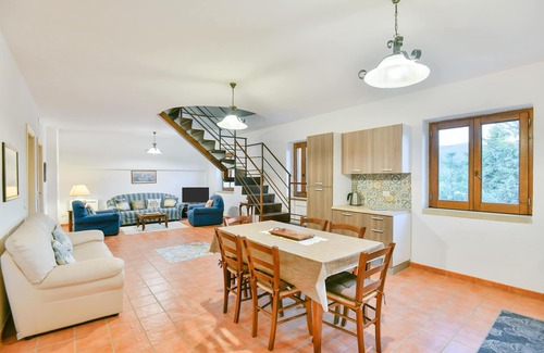 Castellabate Apartment | Discover a Tranquil Seaside Loft with Stunning Ocean Views