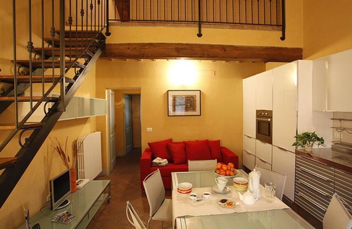 Sassetta Apartment | Elegant apartment surrounded by nature with swimming pool