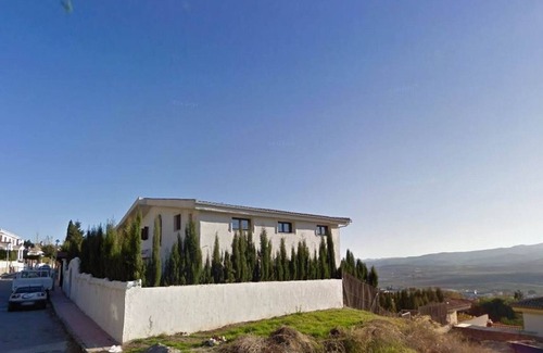 Padul Apartment | Stylish Apartment with Ocean View Near Granada