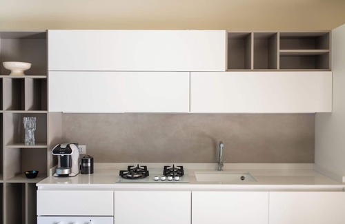 Puegnago del Garda Apartment | Elegant Apt 1 in Villa with Pool and garden - Lake 5 Minutes walks