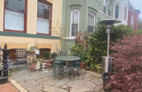 Capitol Hill Apartment | Premium Apartment on Capitol Hill with Family-Friendly Amenities