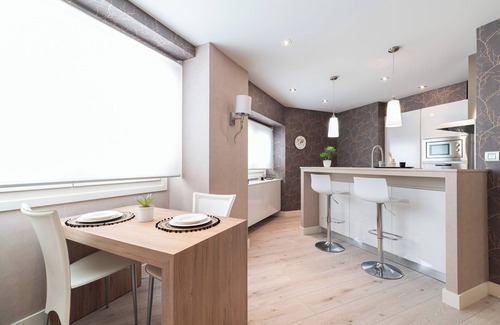 Maria Auxiliadora Apartment | Elegant Central Apartment