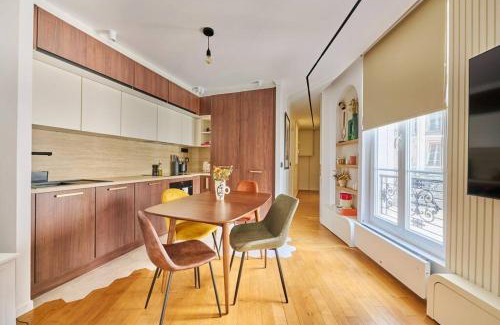 Notre-Dame-des-Champs Apartment | Stylish Central Flat in Paris, Steps from Saint Germain