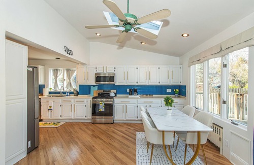 Upper Montclair House | Elegant Chic 4BR, 2.5 BA Home In Upper Montclair Right By MSU