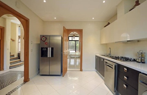 Medina Villa | Inviting Villa with Pool and Spa on Premier Golf Domain
