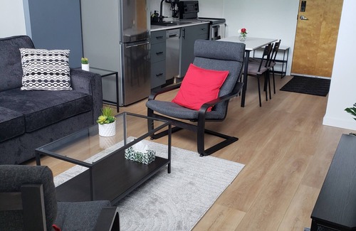 Downtown Vancouver Apartment | "Elegant Downtown Vancouver Loft "