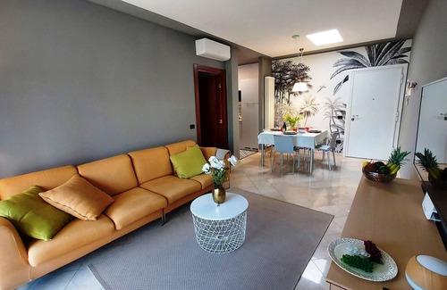 Desenzano del Garda Apartment | Elegant Flat with Large Terrace and Pool Access