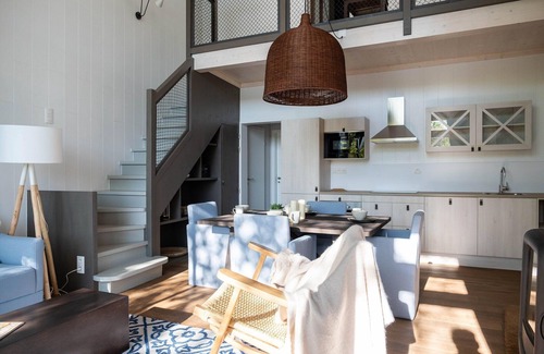 Maubray Villa | Elegant Forest Mansion