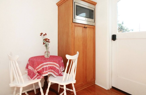 Coronado House | Pet-Friendly Garden Apartment with Ocean View & Spa