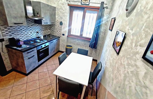 Zona XIX Casal Morena Apartment | Elegant ground floor apartment with private parking and private access