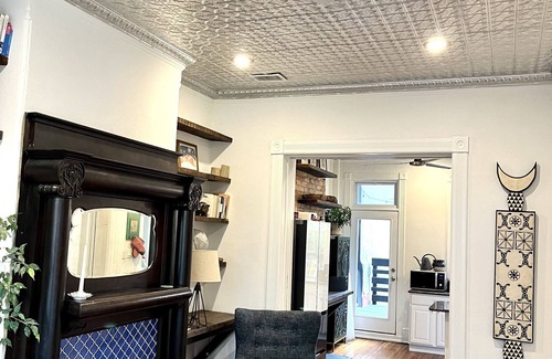 Le Droit Park House | Historic Townhouse Retreat with Spa in Heart of DC