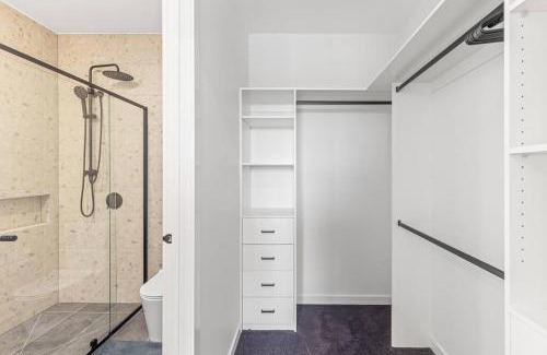 Highton House | Modern Highton Home with Breathtaking City Views