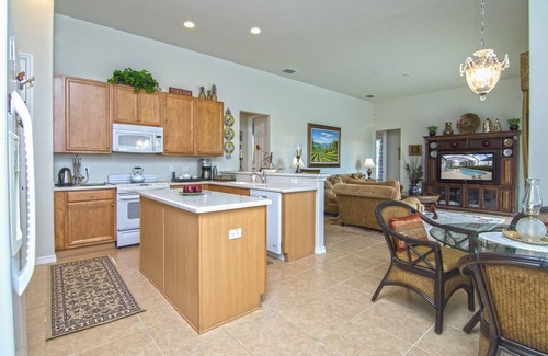 Rural Estates House | Exquisite Home with Oceanfront Views and Private Pool