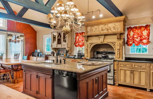 Franklin Springs Other | Impressive Home with Two Living Areas and Cozy Fireplace
