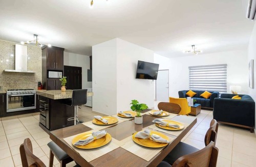 Hermosillo House | Elegant House in Las Provincias Nvo Mex 3 BR