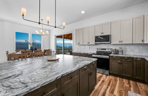 Sevierville Cabin | Impressive Mountain Pool Home with Spa and Hot Tub