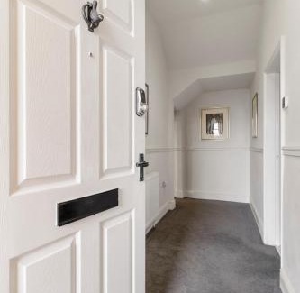Malvern Apartment | Elegant Malvhina Retreat on the Malvern Hills