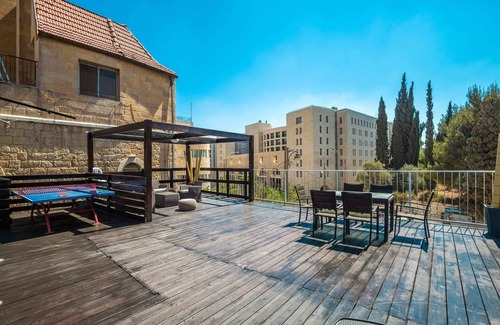 Mahane Israel House | Premier 5BD Home in Mamilla with Citadel Views