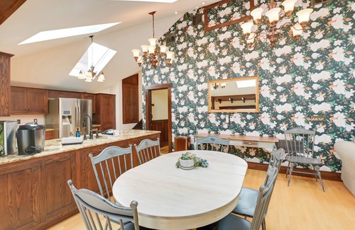 Stockton Springs Villa | Oceanfront Maine Estate with Gazebo & Ocean Views