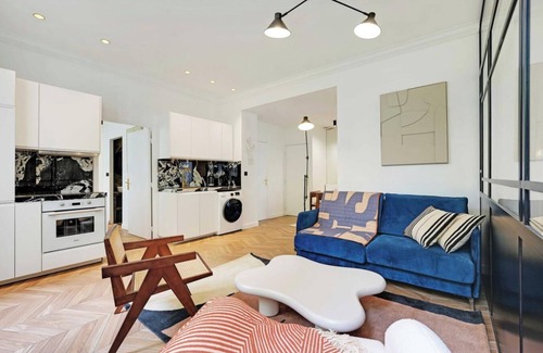 Notre-Dame-des-Champs Apartment | ELEGANT PARISIAN : 3-BED RETREAT IN THE HEART OF SAINT GERMAIN -RUECHERCHE MIDI