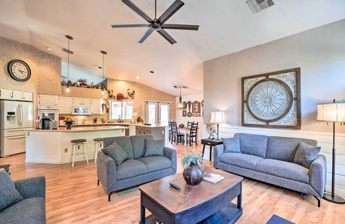 Tierra Norte House | Peoria Retreat: Pool, Putting Green & Cozy Fire Pit