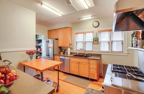 Pittsfield House | Stylish Pittsfield Home Steps from Downtown & Skiing!