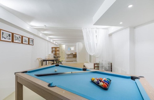 Hennersdorf Villa | Elegant Pool Bungalow - Vienna City Limit
