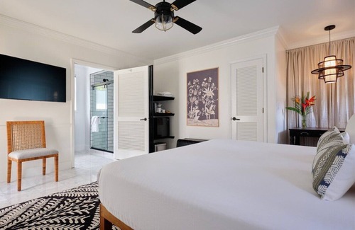 Wailuku Bed & Breakfast | Puakenikeni Suite: Secluded Getaway with Free Breakfast