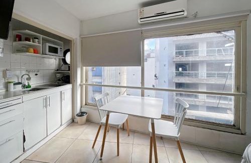 Recoleta Apartment | Elegant Recoleta Studio Urban Comfort