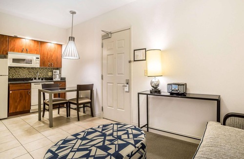 Las Vegas Resort | Inviting Resort with Easy Access to Vibrant Las Vegas