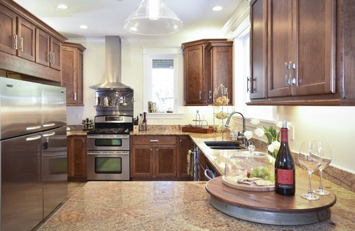 Sonoma House | Elegant Getaway in Sonoma's Wine Country for Families