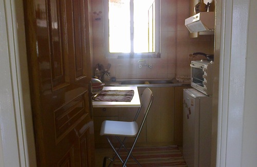 Nea Smirni House | Budget-Friendly Room with Pool and Breakfast Included