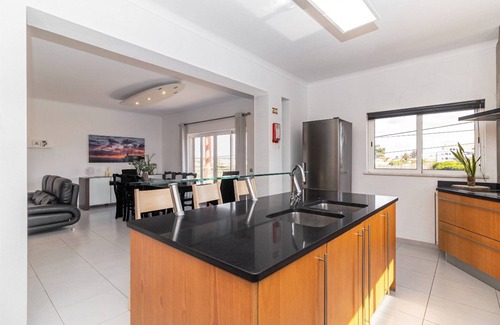Sagres Villa | Elegant Sagres Villa | 5 Bedrooms | Villa Farol | Close to Beach | Perfect for.