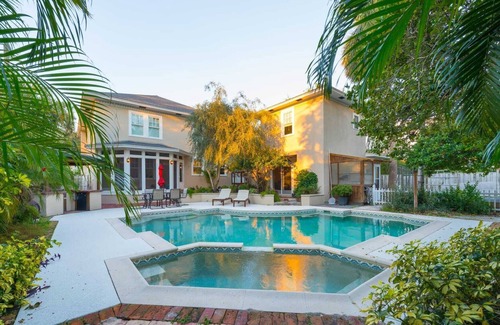 Fairview Shores House | Historic Winter Park Home with Pool, Spa & Pet-Friendly Stay