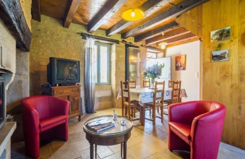 Themines House | Family-Friendly Holiday Home in Th with Private Pool